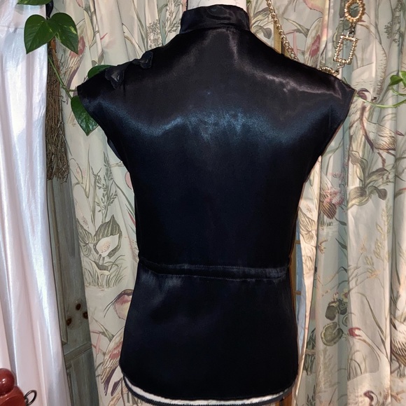 Vintage 70s Sleeveless Top Black Satin Finish Embroidered Details Ties sz Medium - Picture 6 of 11